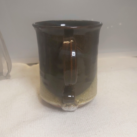 Studio Pottery Signed Mug - Picture 2 of 7